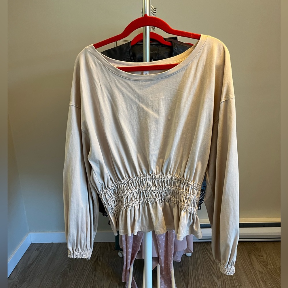 wishlist women’s long-sleeve top (S/M, taupe/tan)
